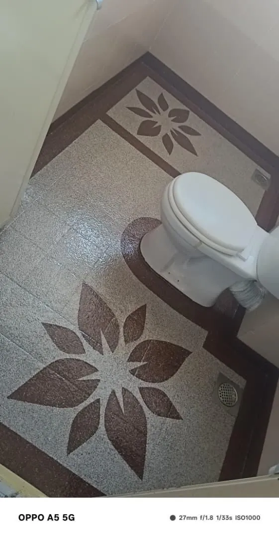 Bilik air corak campur warna, foto 10